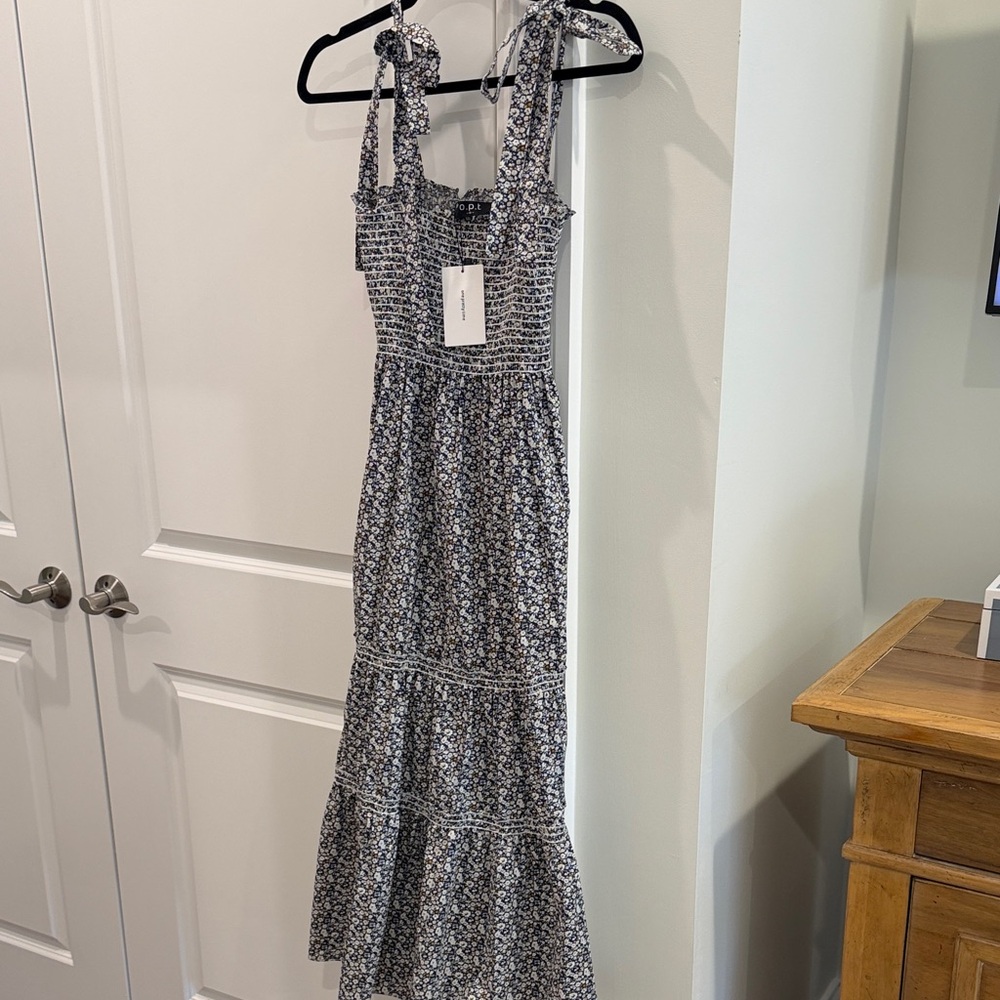NWT -OPT cotton Floral Smocked Maxi Dress with Tie Straps -